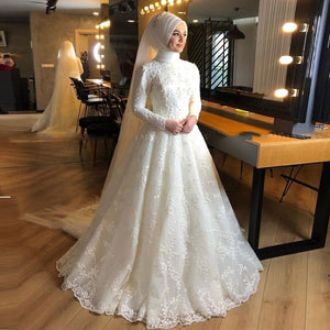 Luxury Ball Gown Lace Muslim Bride Lace Plus Size Wedding Dress BWD022